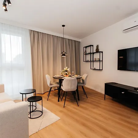 Maya's Flats 53 - Walowa 40, Gdaňsk