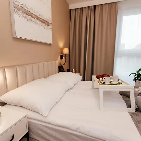 Maya's Flats & 53 - Walowa 40, *