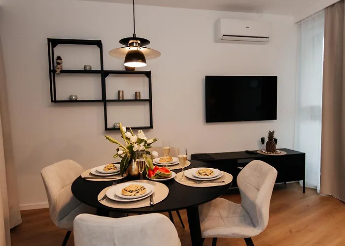 Maya's Flats & 53 - Walowa 40, Апартаменты Гданьск