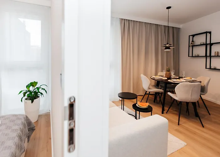 Апартаменты Maya's Flats & 53 - Walowa 40, Гданьск