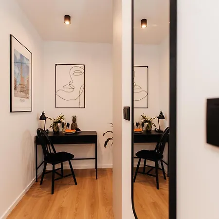Maya's Flats & 53 - Walowa 40, Apartamento Gdańsk