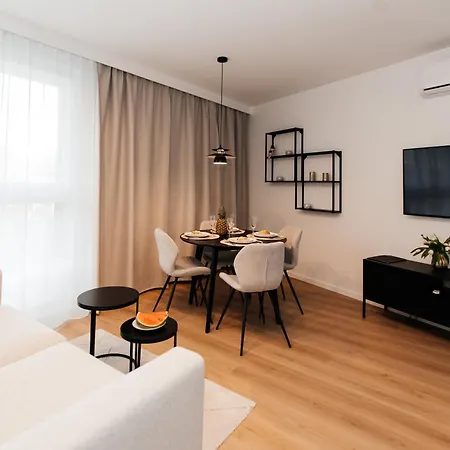 Maya's Flats & 53 - Walowa 40, Appartement *