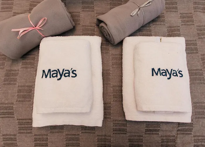 Maya's Flats & 53 - Walowa 40, *