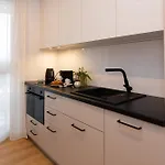 Maya's 53 - Walowa 40, Apartman *
